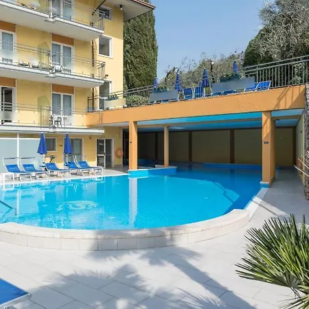 Hotel Drago By Double Hospitality 3* 布雷佐内加尔达