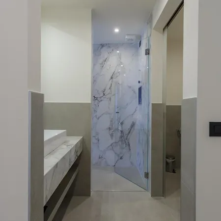 Hotel Drago By Double Hospitality 3* 布雷佐内加尔达