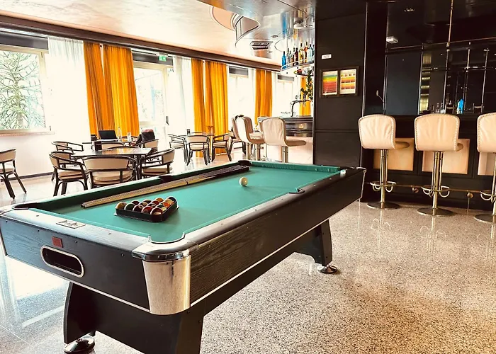 Drago By Double Hospitality 3* 브렌조네 술 가르다